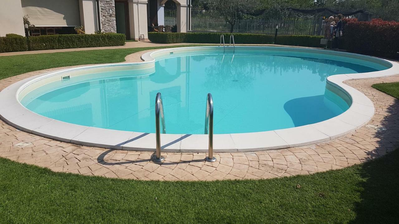 Villa Villacolle Sirmione Exterior foto